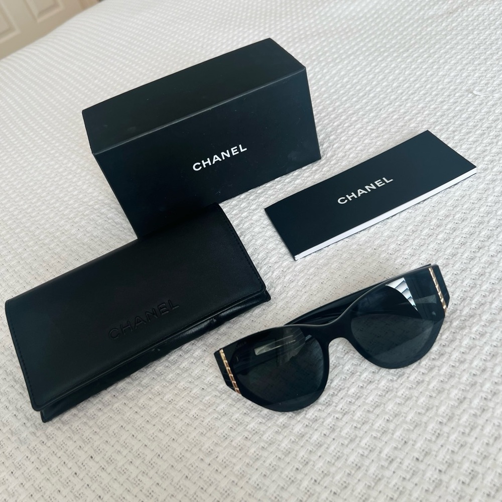 Authentic CHANEL cat eye sunglasses